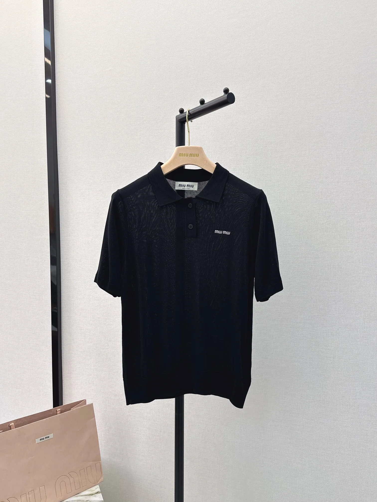 Miu Miu - 2404 - 24ss Весенне-летний новый вязаный свитер-поло - Черный