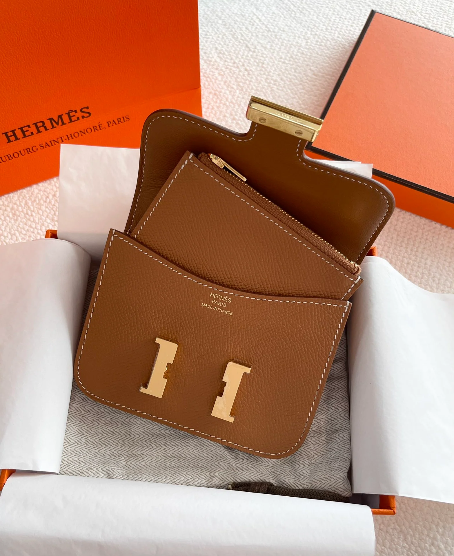 Hermes Constance Mini 19 Коричневая пряжка Epsom Gold