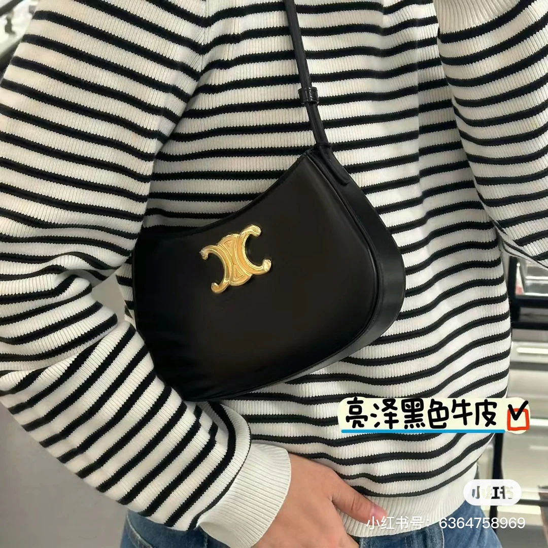 Сумка Celine Tillt - черная (подмышечная сумка)