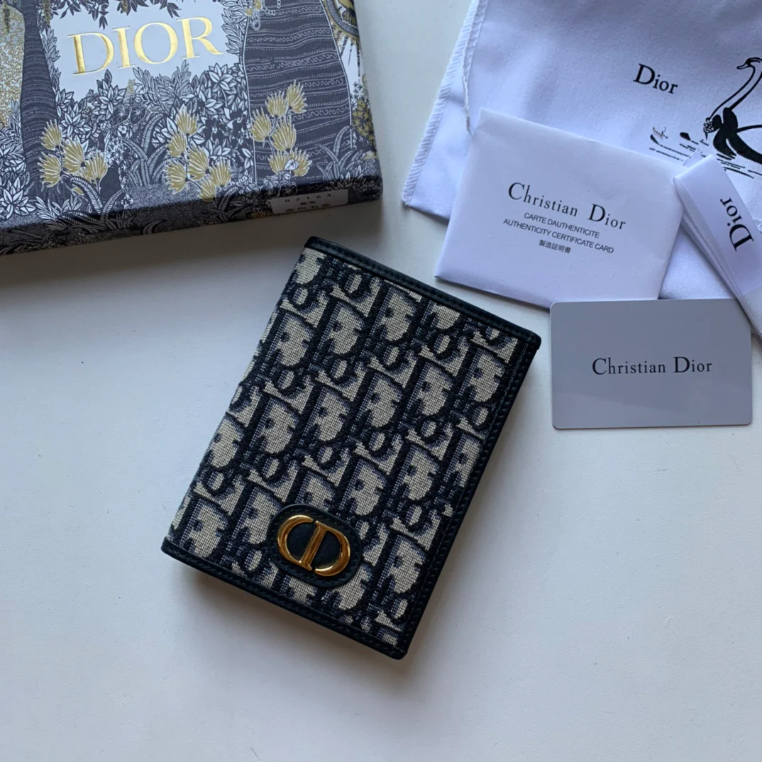 Dior 帆布老花护照夹