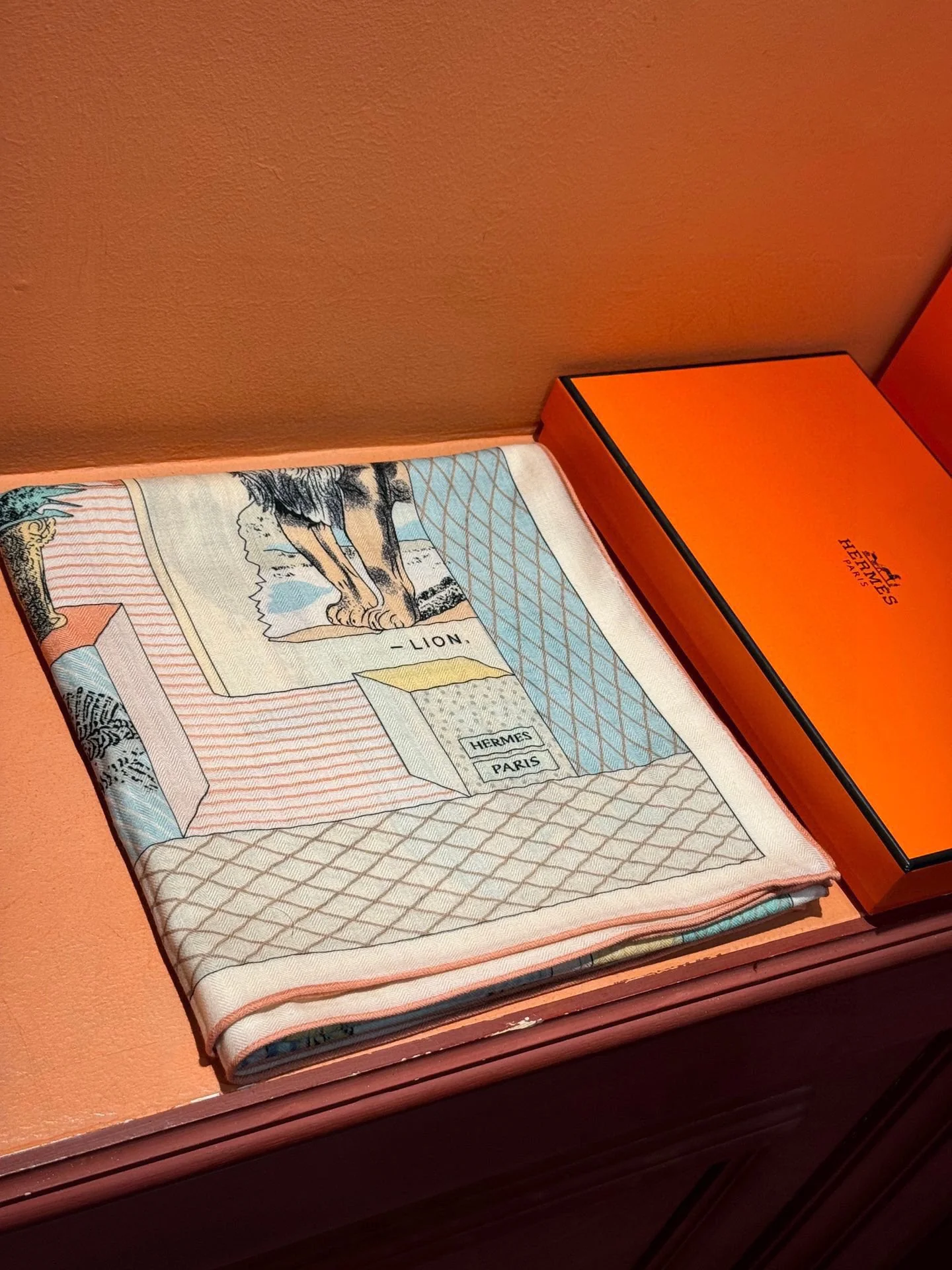 Hermes - Новый шарф Большого театра - 140-140