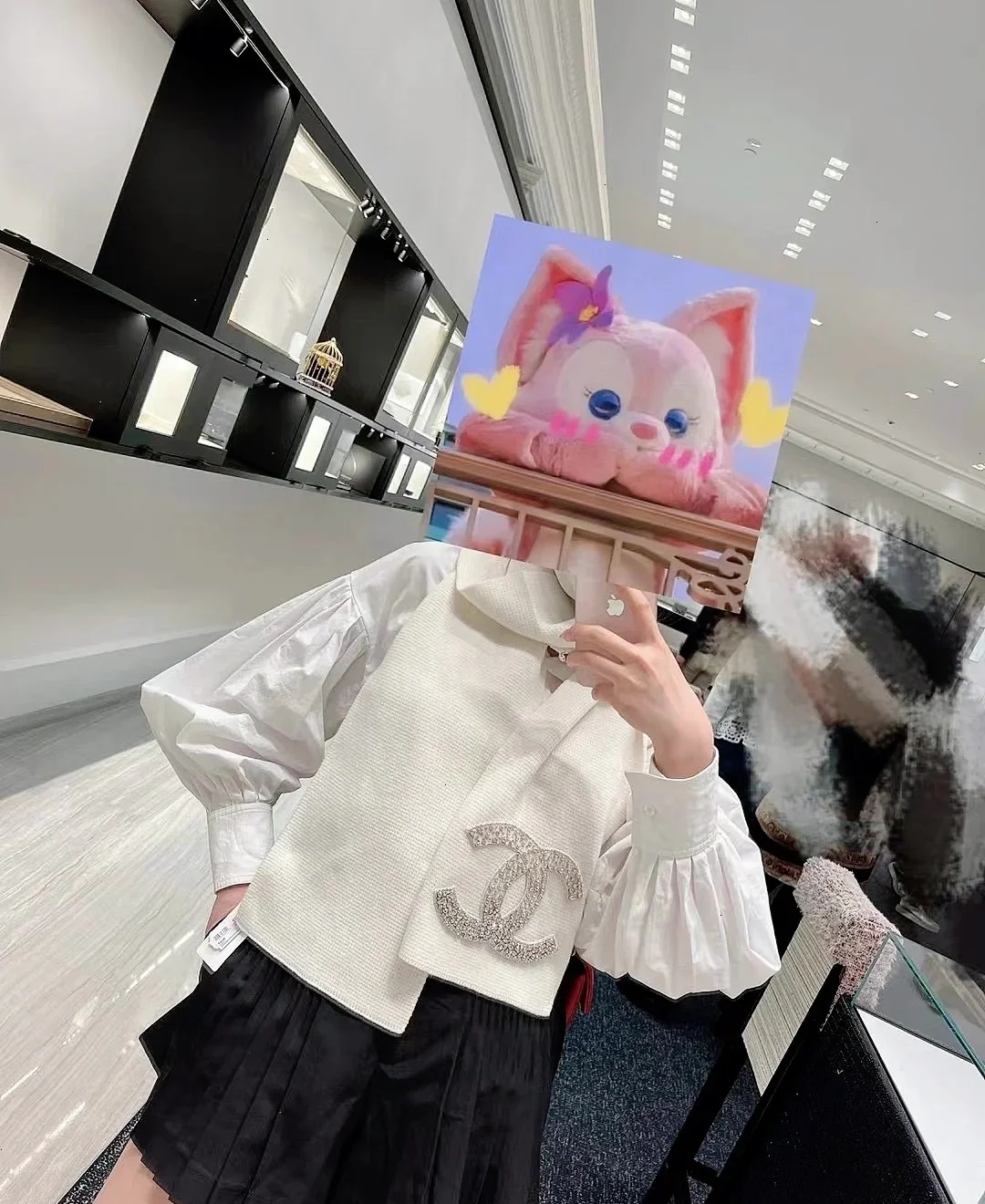 Шарф Chanel 22a Hidden Style ручной работы из кашемира, украшенный бриллиантами - 1 шт.