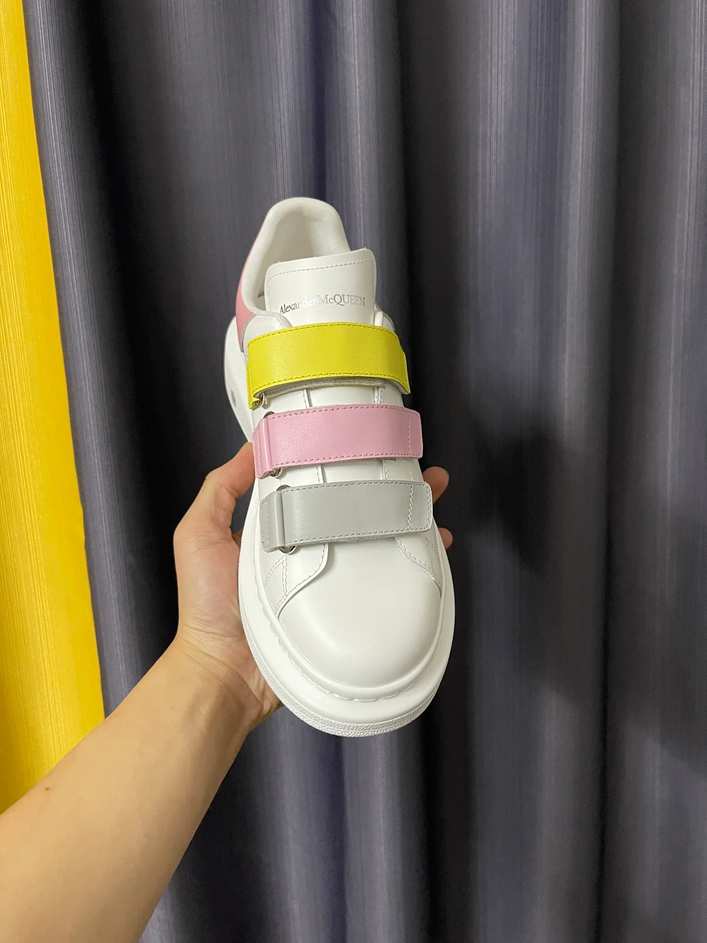 Классические белые кроссовки McQueen - унисекс - новая застежка на липучке - премиум-издание McQueen - 1 шт.