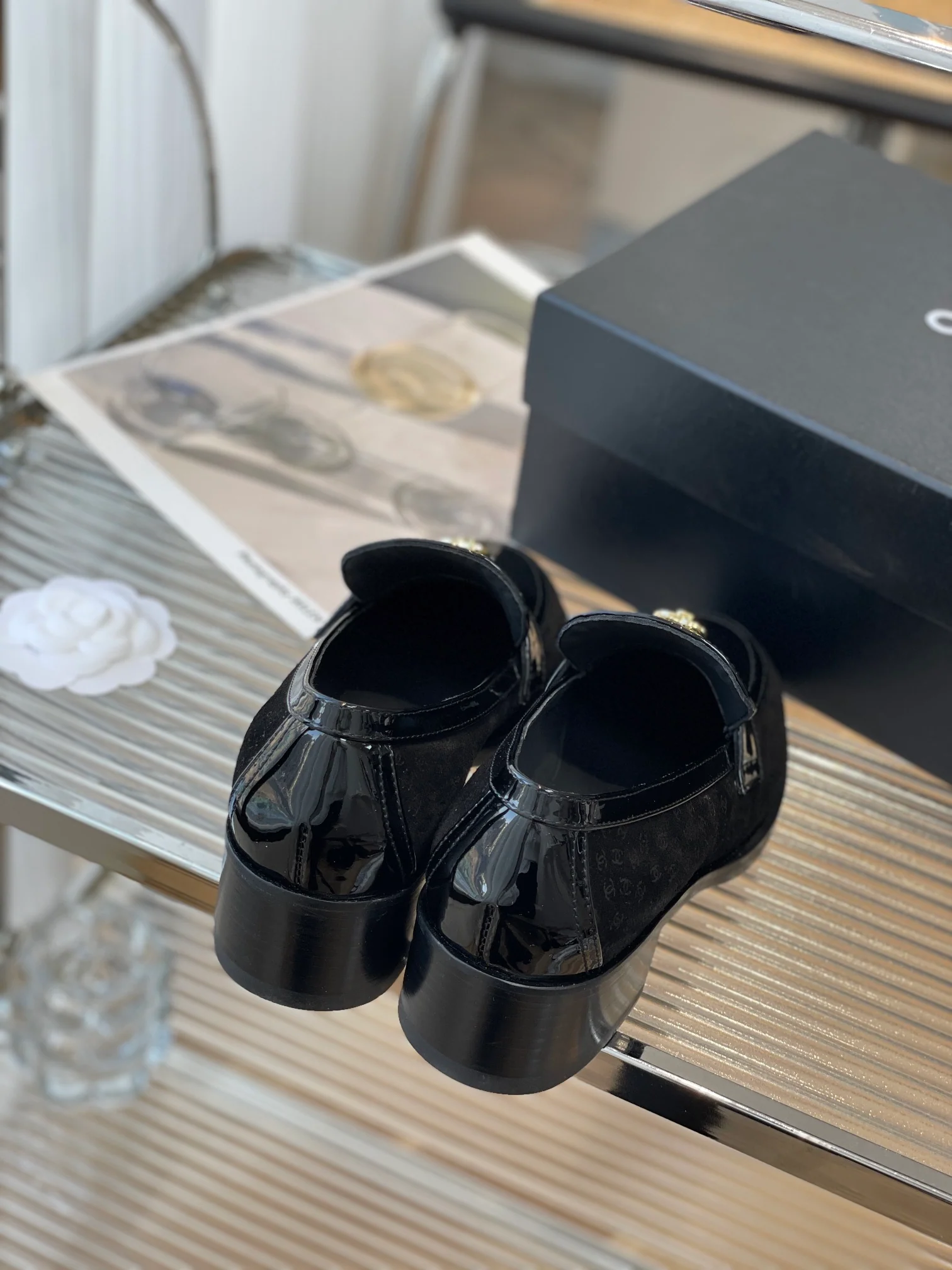 Новинка весны 2023 года от Chanel - Акростикс - Черный