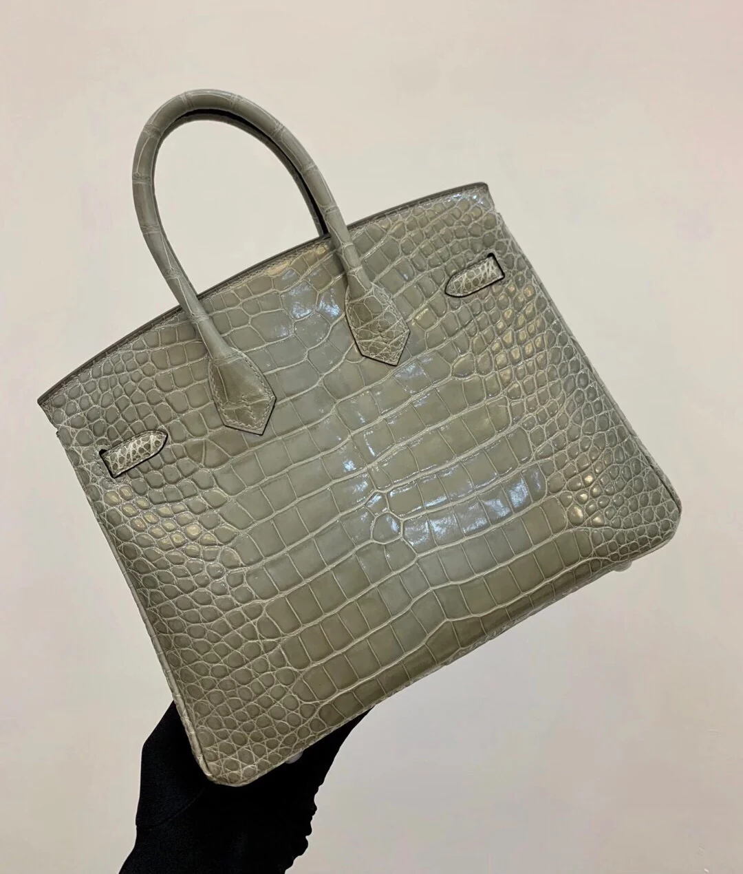 Сумка Hermes Birkin 81 — глянцевая, серая под крокодиловую кожу — серебряная пряжка