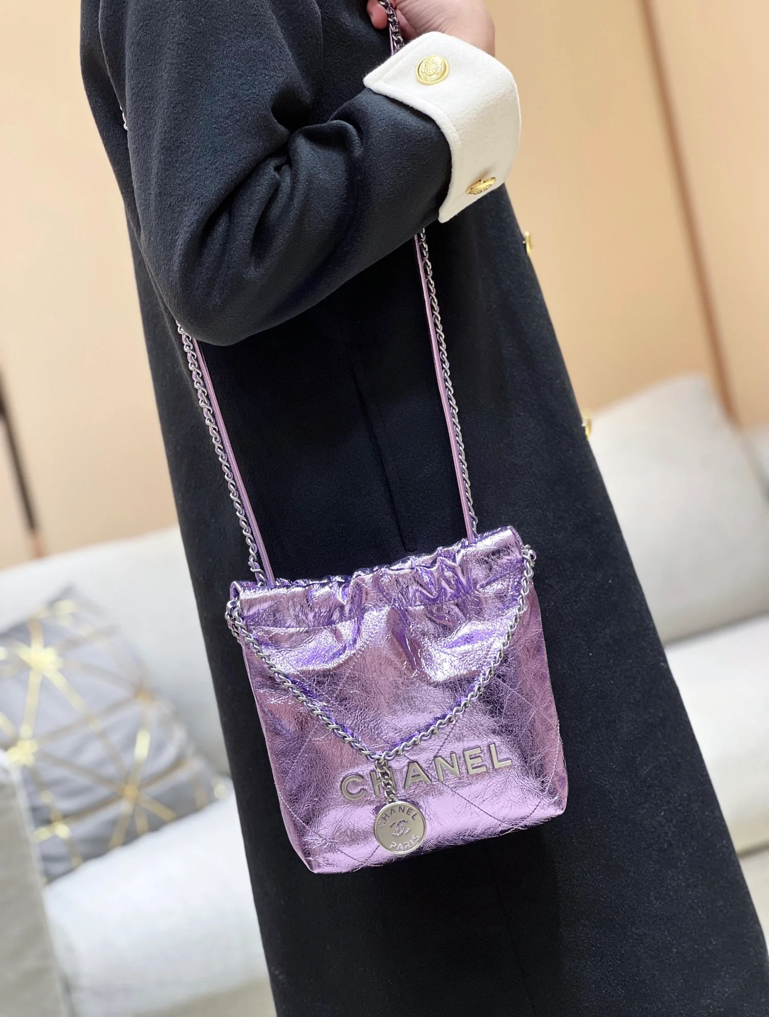 Миниатюрная металлическая кожаная мусорная сумка Chanel 25c - фиолетовая