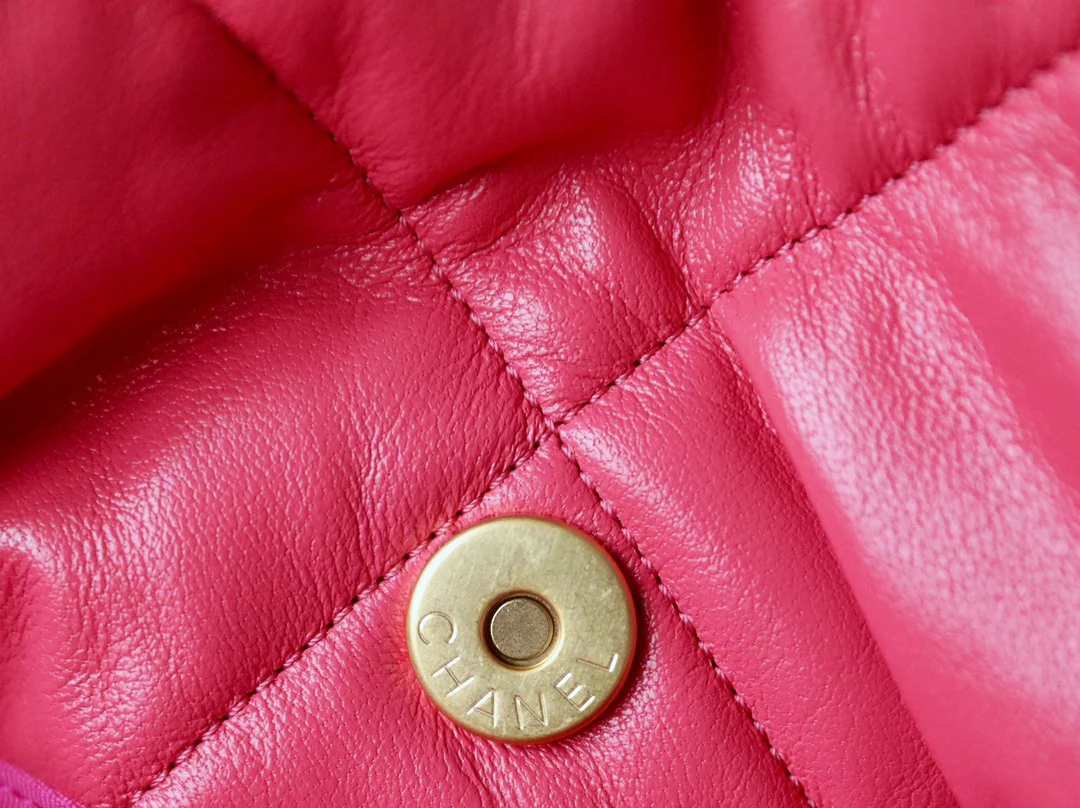 Пудра для помады Chanel 19bag Medium