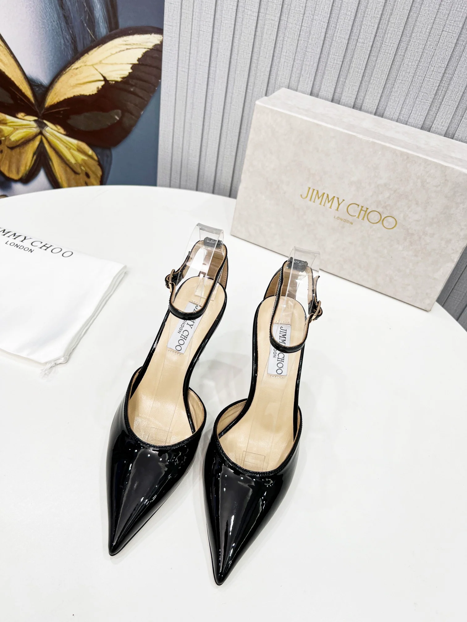 Босоножки на шпильке с острым носком Jimmy - черные