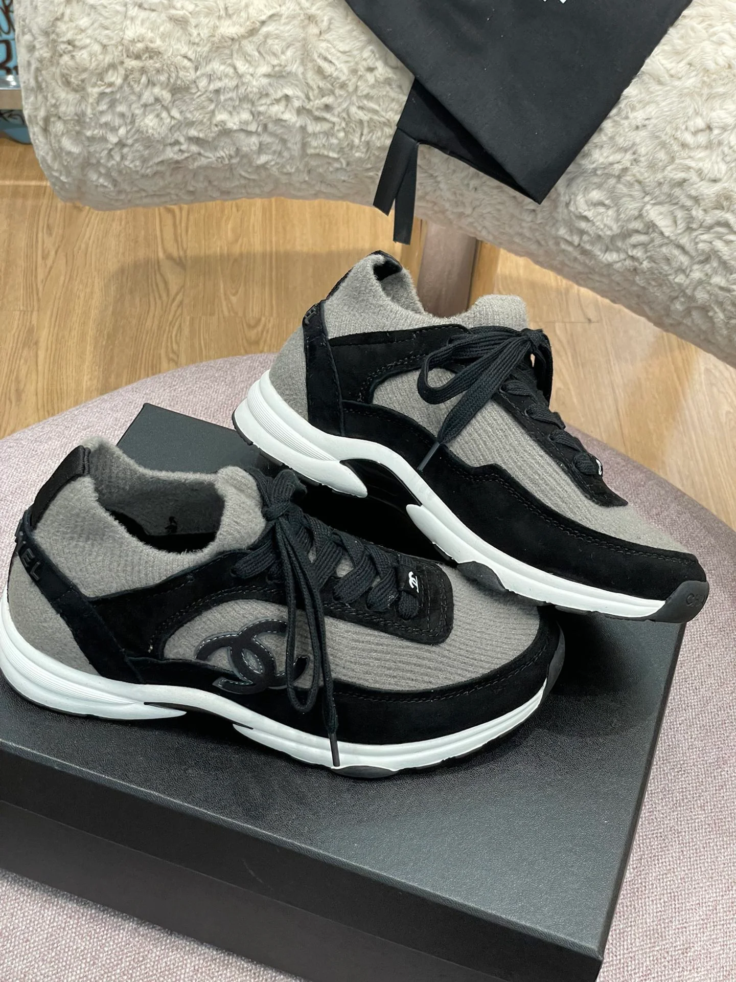 Chanel - Массивные туфли - Кроссовки - 1