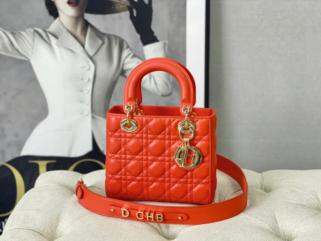 Сумка Dior Lady Dior - сумка Princess Dior с четырьмя отделениями - 20 см - оранжевая - 1