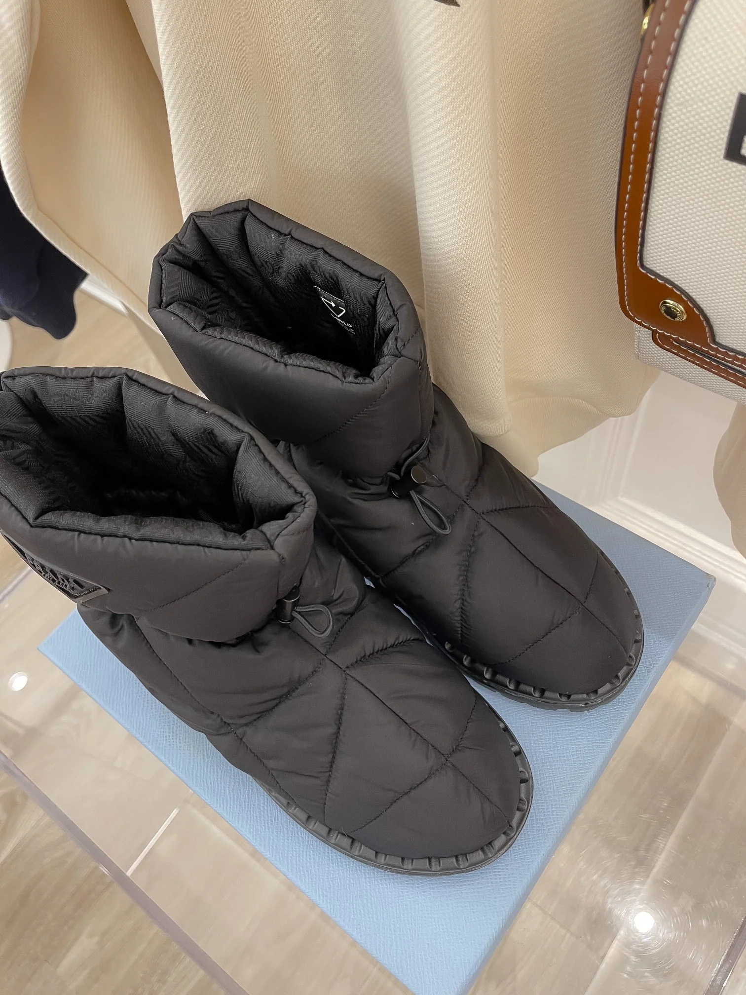 Обувь Prada - Prada - Самые продаваемые пуховые сапоги для снега - Серые