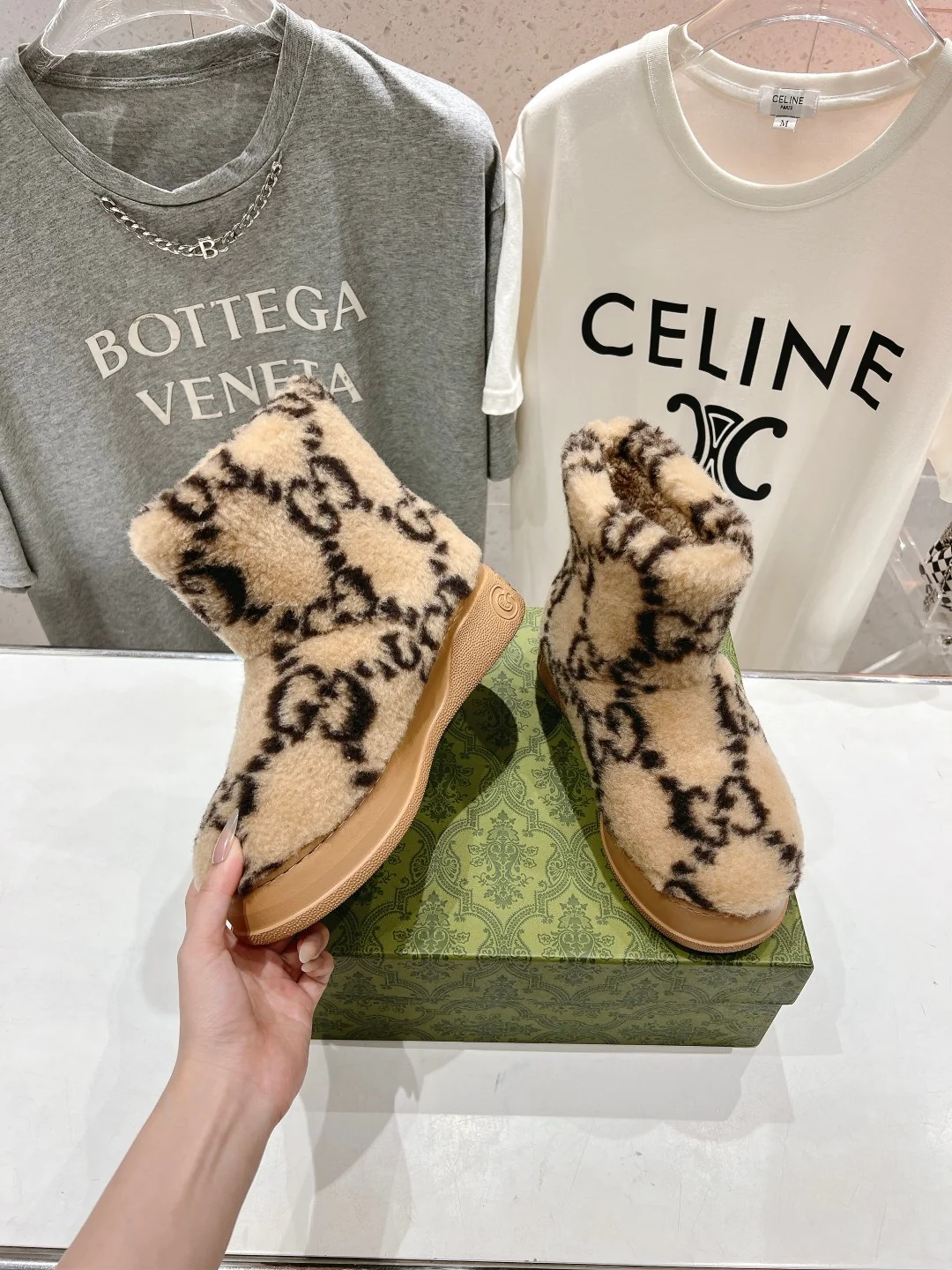 Шерстяные зимние сапоги Gucci 2024 - Кофейно-коричневый - 1