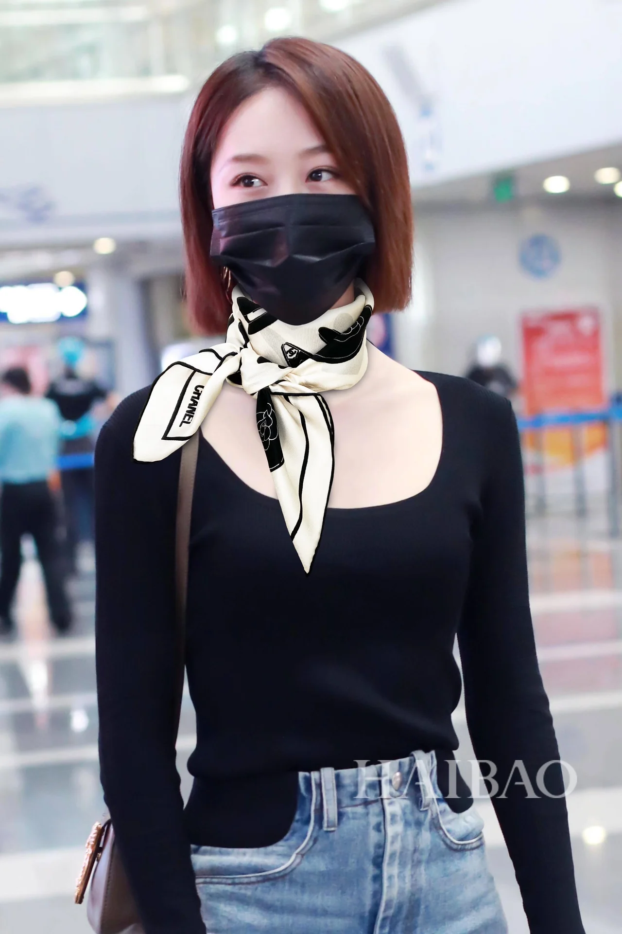 Chanel - Шелковый шарф с принтом для обуви и шляп - 1