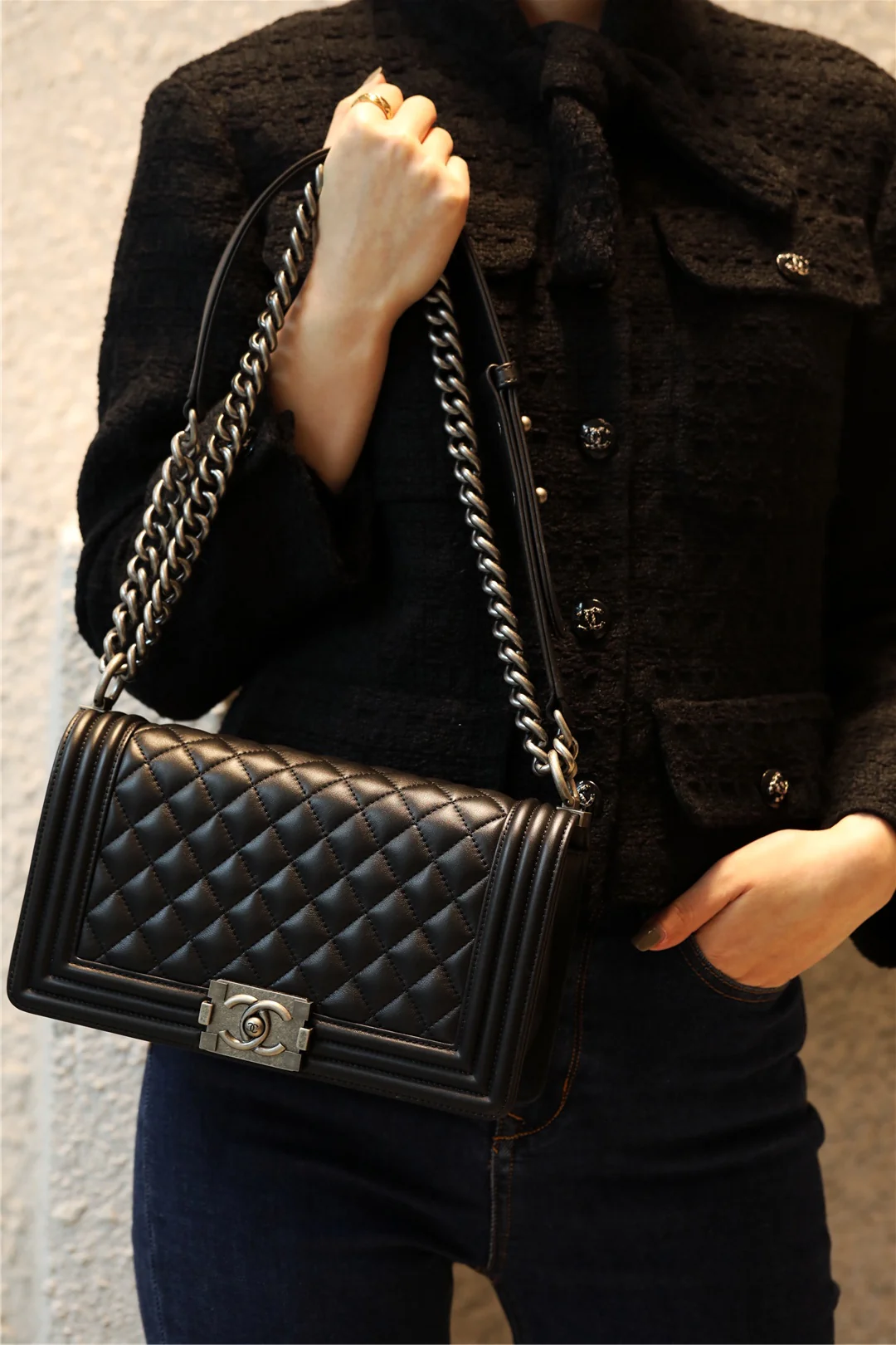 Chanel Le Boy 25 - Черная телячья кожа - Винтажная серебряная пряжка