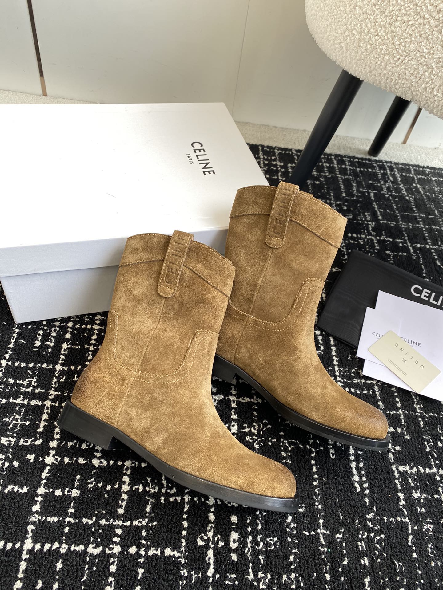 Ботильоны Celine 2024 в стиле ретро на массивном каблуке - кофейно-коричневый