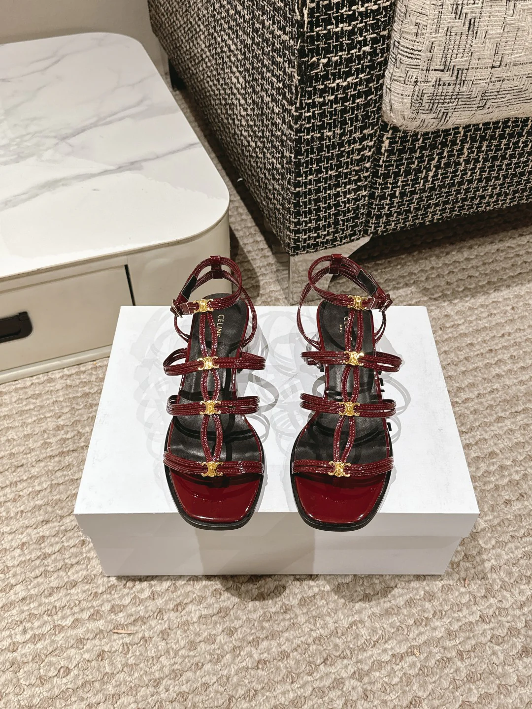 Сандалии Celine Roman 2024 - красные