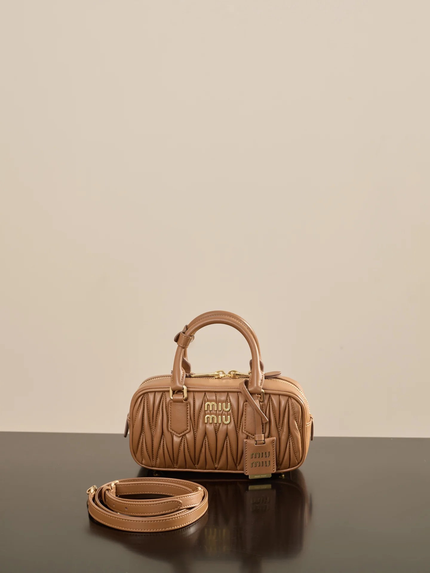 Miu Miu-5bb142m1200-???????-??????-Маленький-Карамель