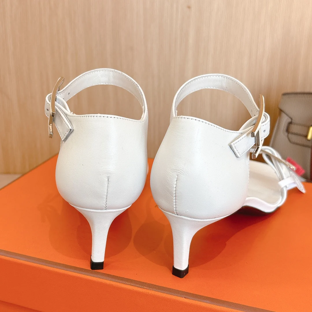 Босоножки на высоком каблуке Hermes 2024 - белые