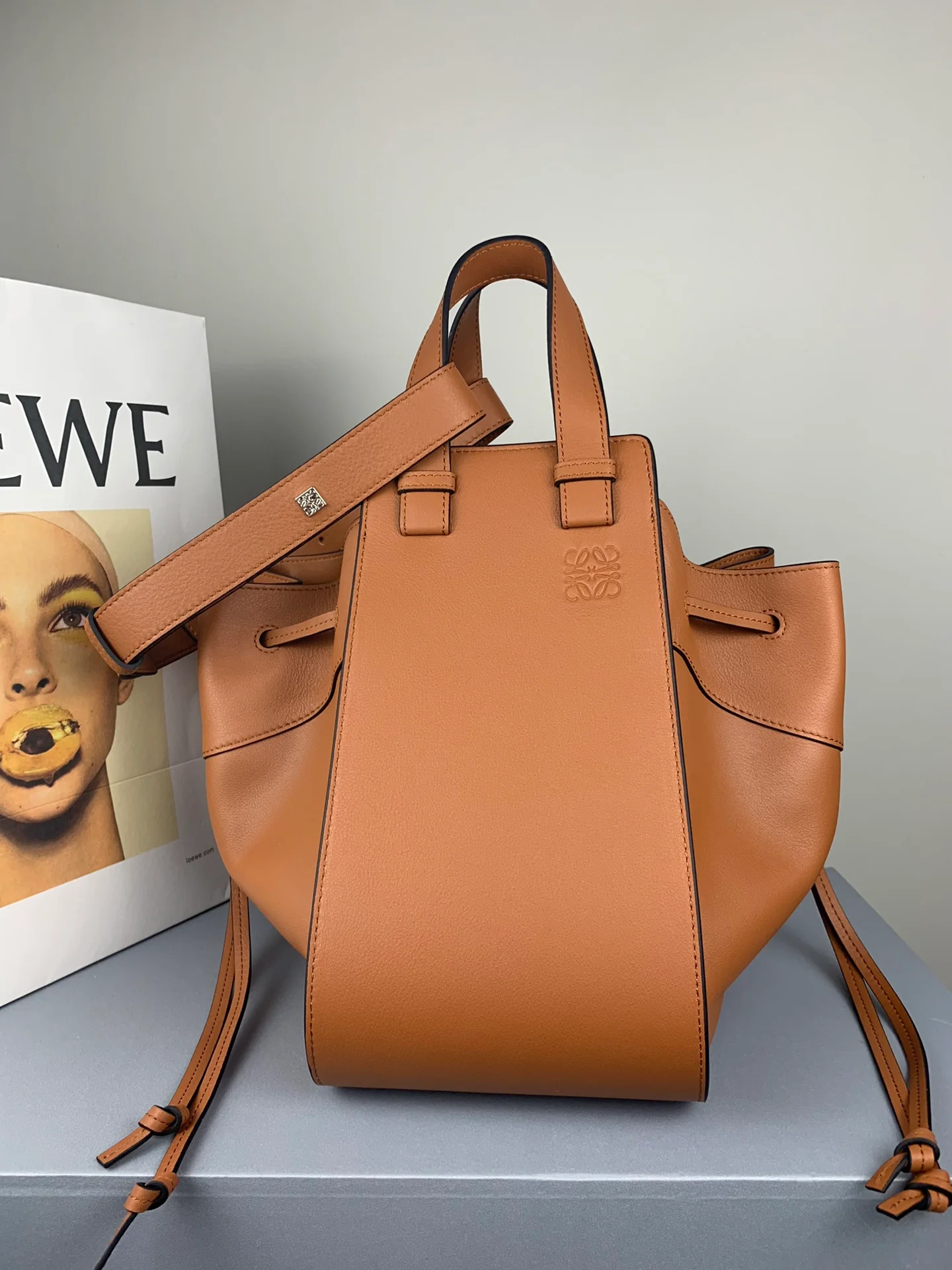 Гамак Loewe, средний размер, 33-28-16-см-9