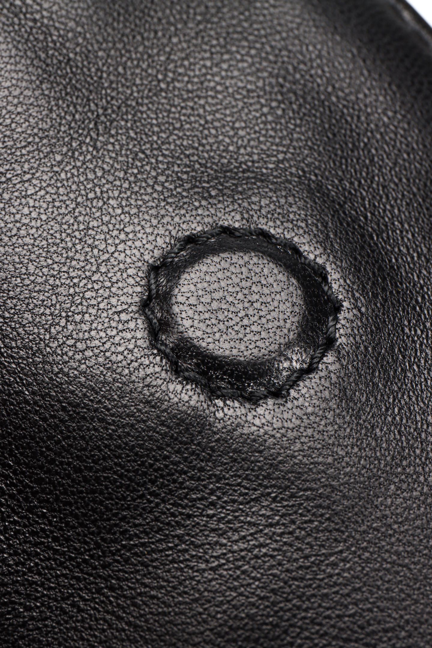 Miu Miu - Сумка-клатч из кожи наппа