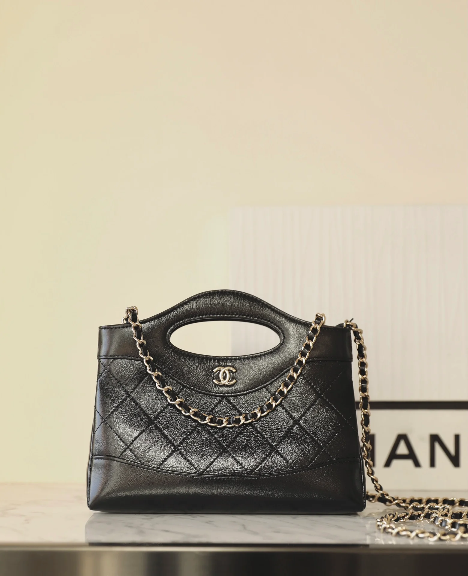 Сумка Chanel Nano 31 - Миниатюрная горизонтальная версия - Черная