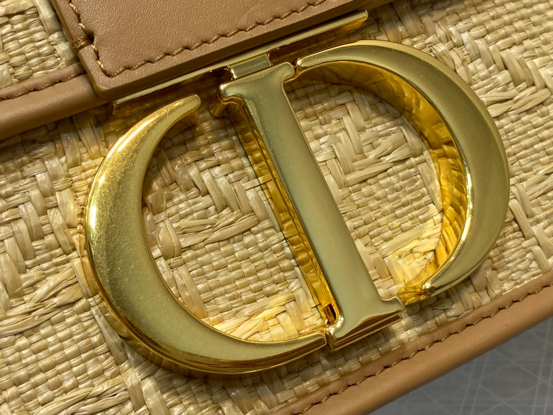 Chanel - сумка Montaigne - серия 30 - соломенная сумка ручной работы