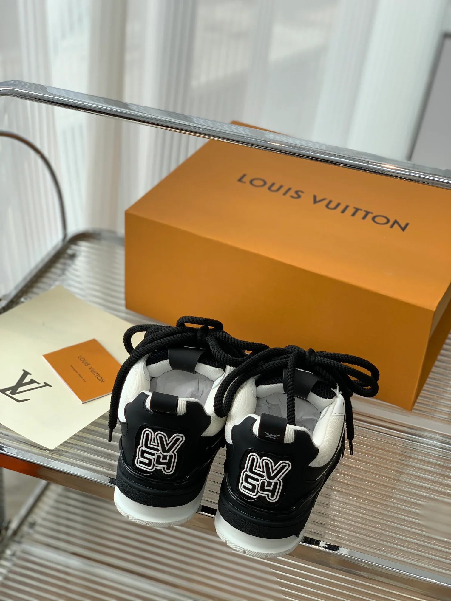 Новинка сезона осень/зима 2022 - Обувь SK8 Bread - Унисекс - 1