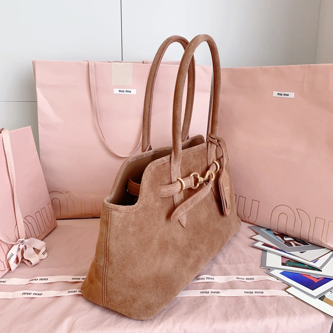 Сумка-тоут Miu Miu 5bg310 из замши