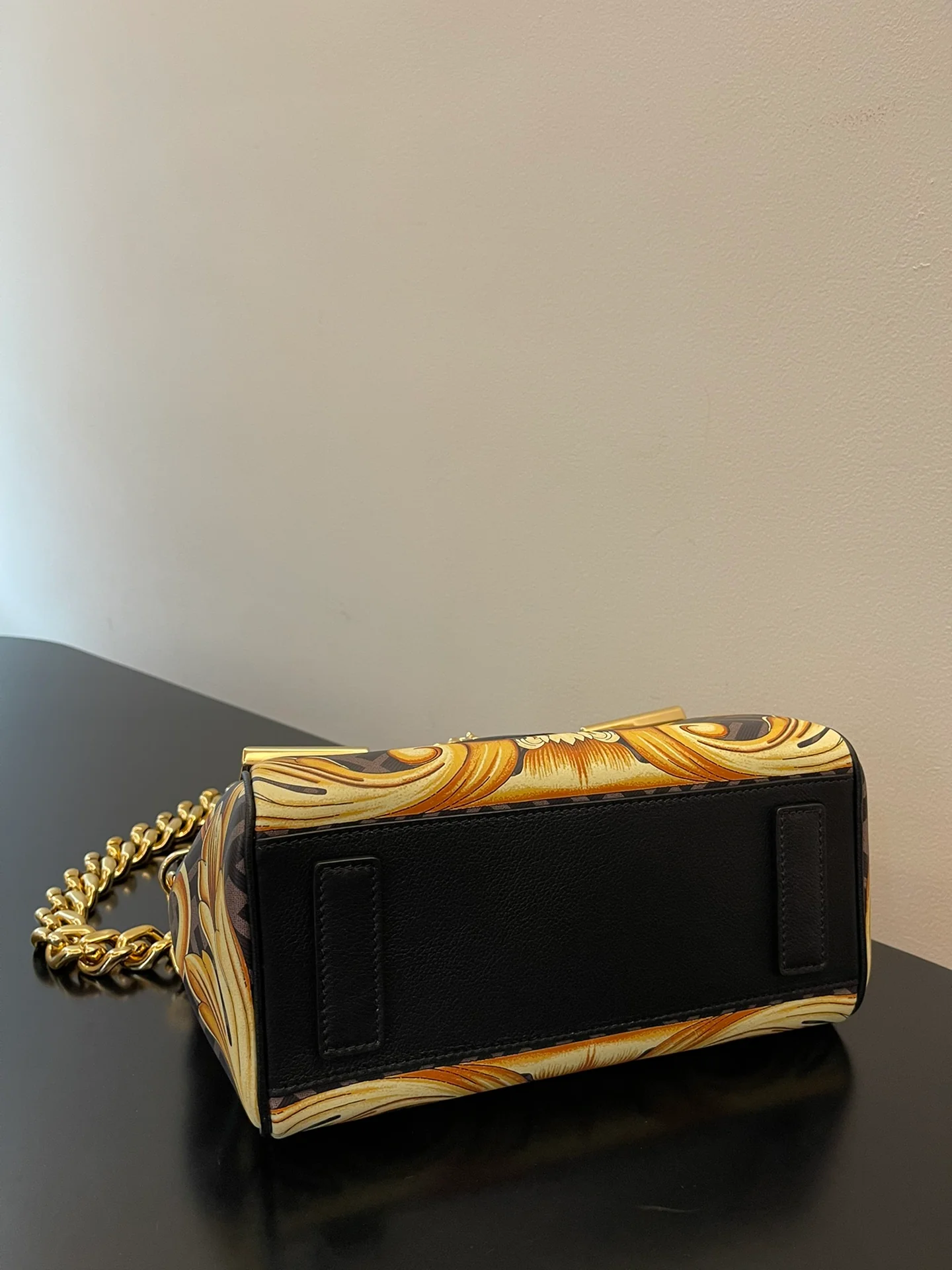 Сумка Fendi Endace - Коллаборация - Черная