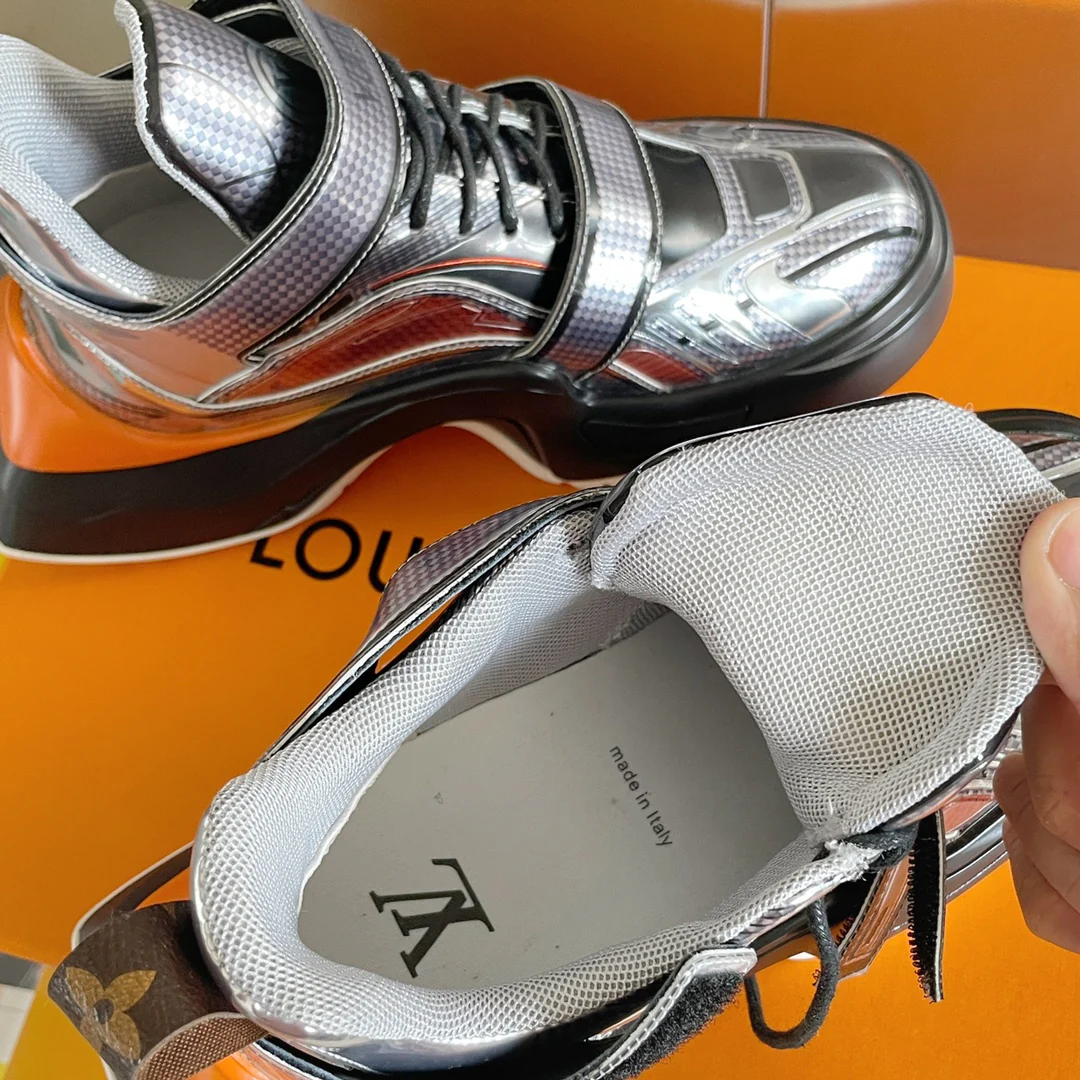 Кроссовки Archlight 2-0 из коллекции круизной коллекции LV Early Spring — ?папины кроссовки?