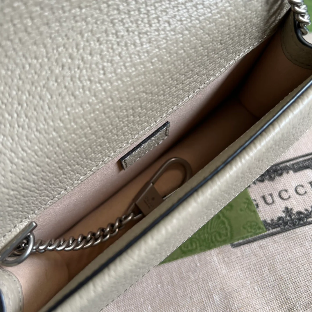 Ультраминиатюрная сумочка Gucci Dionysus