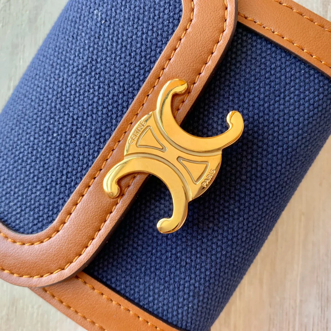 Кошелек Celine Small Flap Wallet - Ткань и коровья кожа - 1 шт.