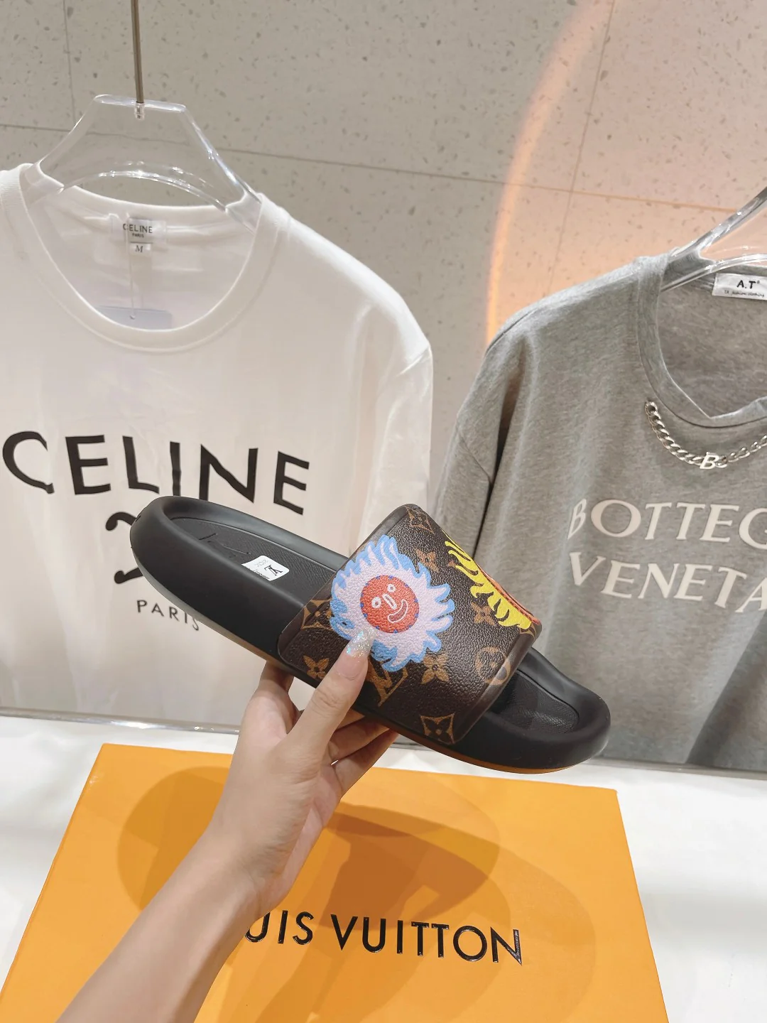 Новинка весны/лета 2023 года - Повседневные пляжные сандалии без шнурков - С рисунком солнца