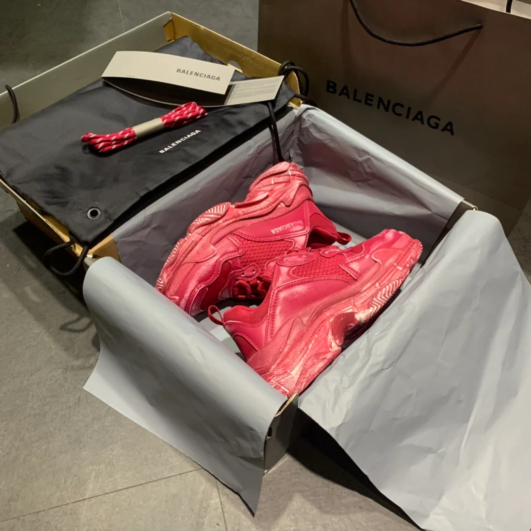 Balenciaga - Dad Shoes - 22