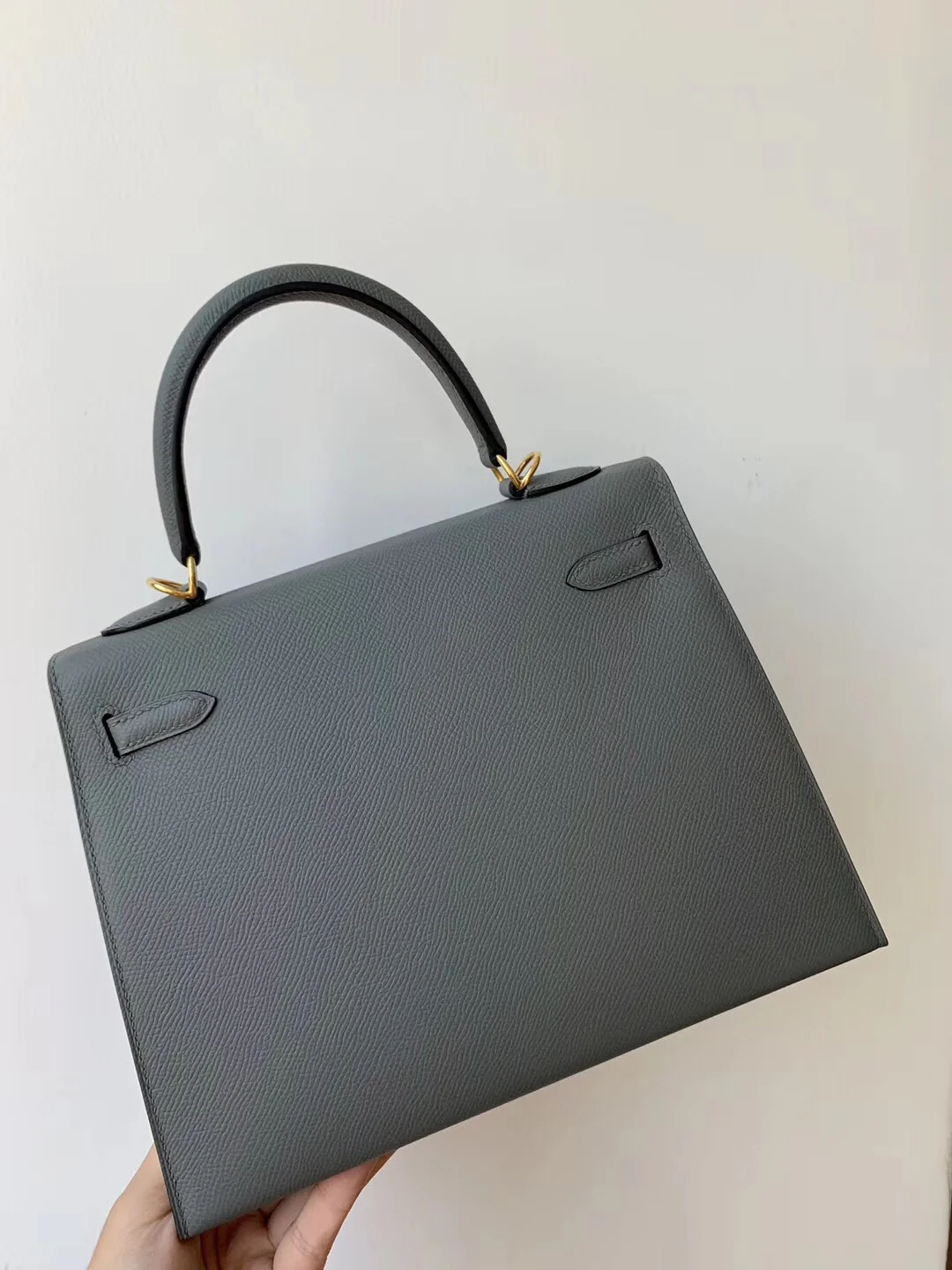 Hermes Kelly 25 Epsom 63 Миндально-зеленый с золотой пряжкой