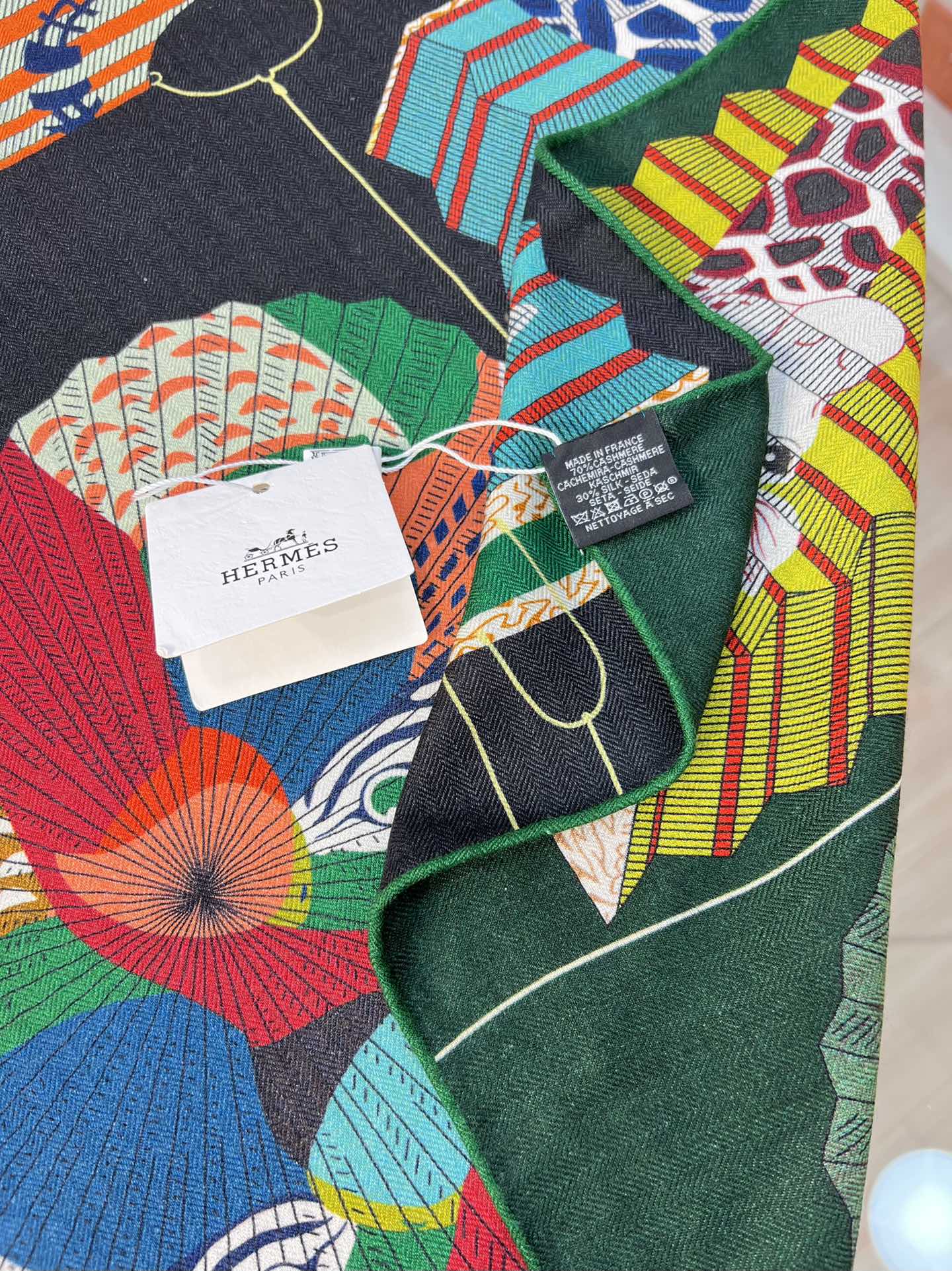 Большой двусторонний бархатный шарф Hermes - 140 см - 004