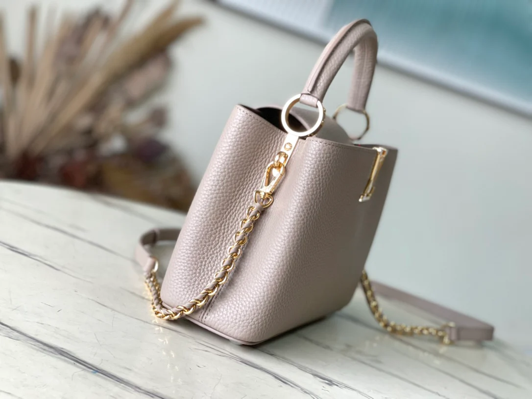 m23083-LV-capucines-bb-small-handbag-crossbody-elephant gray