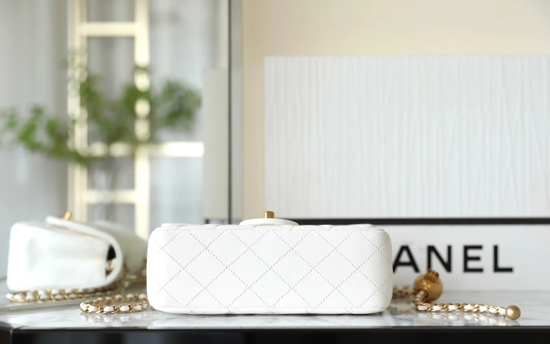 Мини-платье Chanel CF Gold Ball - белое