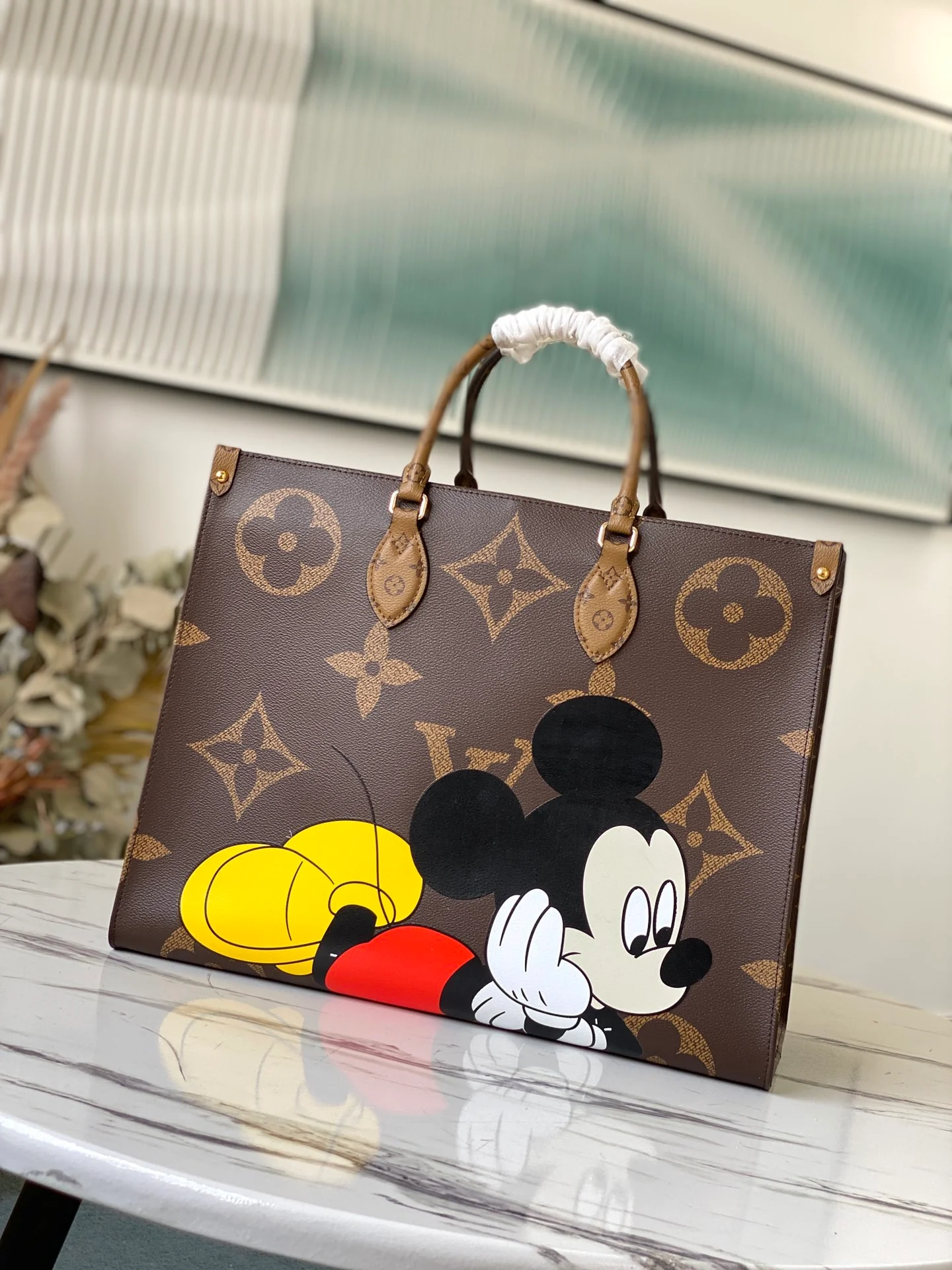 m44576-LV-onthego-Handbag-Mickey Mouse Silkscreen Print