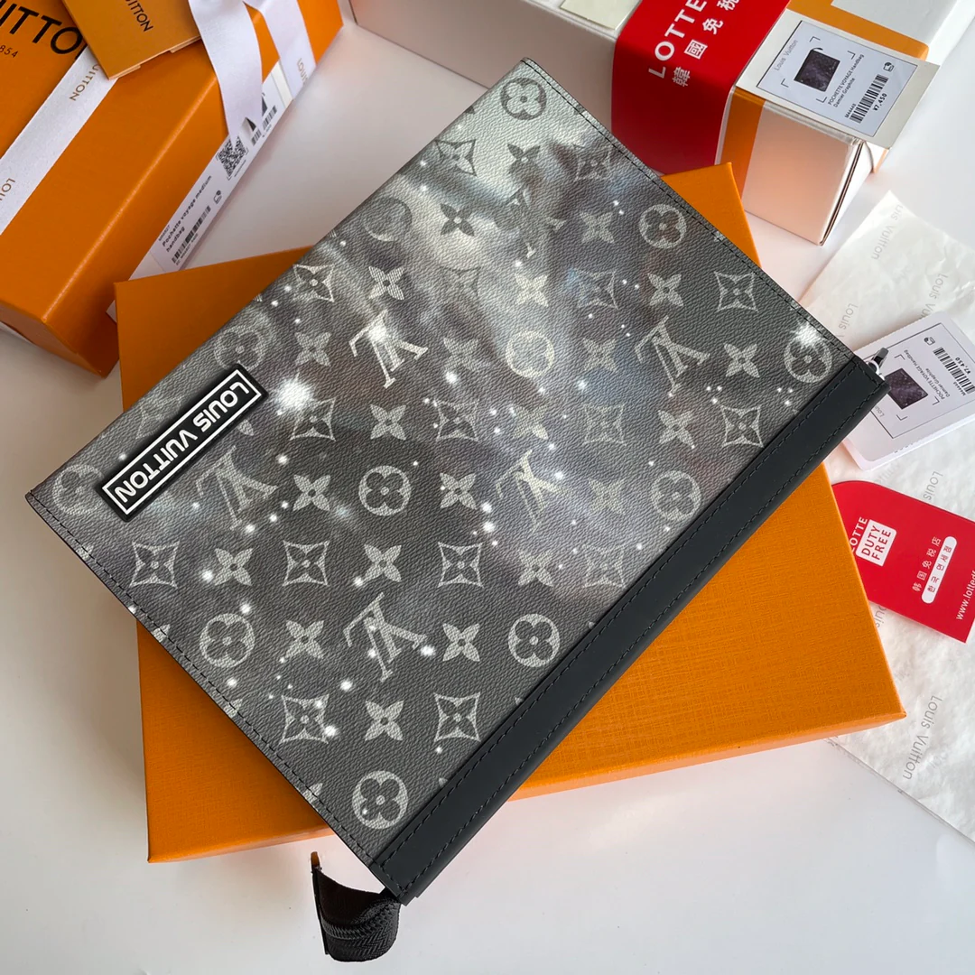 клатч lv-m44448