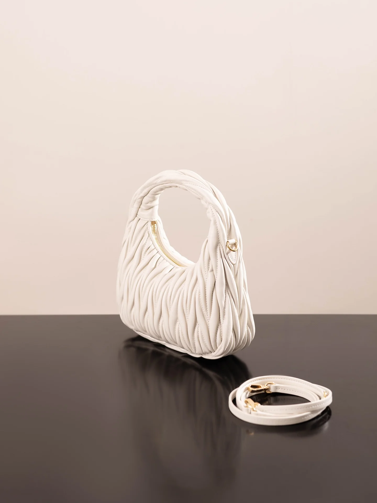 Miu Miu-5bc125m900-??????-????-Маленький-Белый