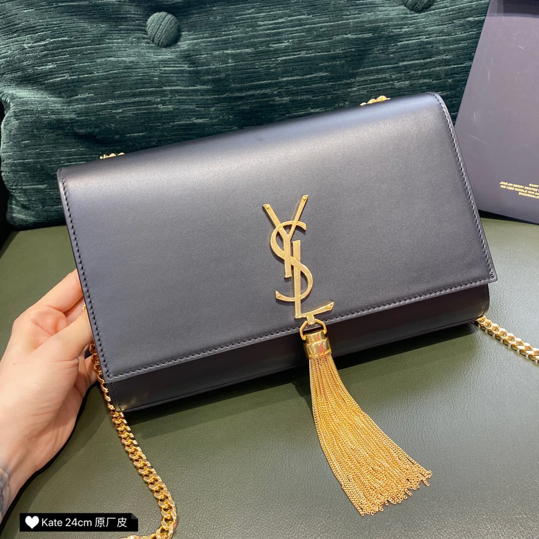 Черная сумка YSL Kate на цепочке с золотой пряжкой