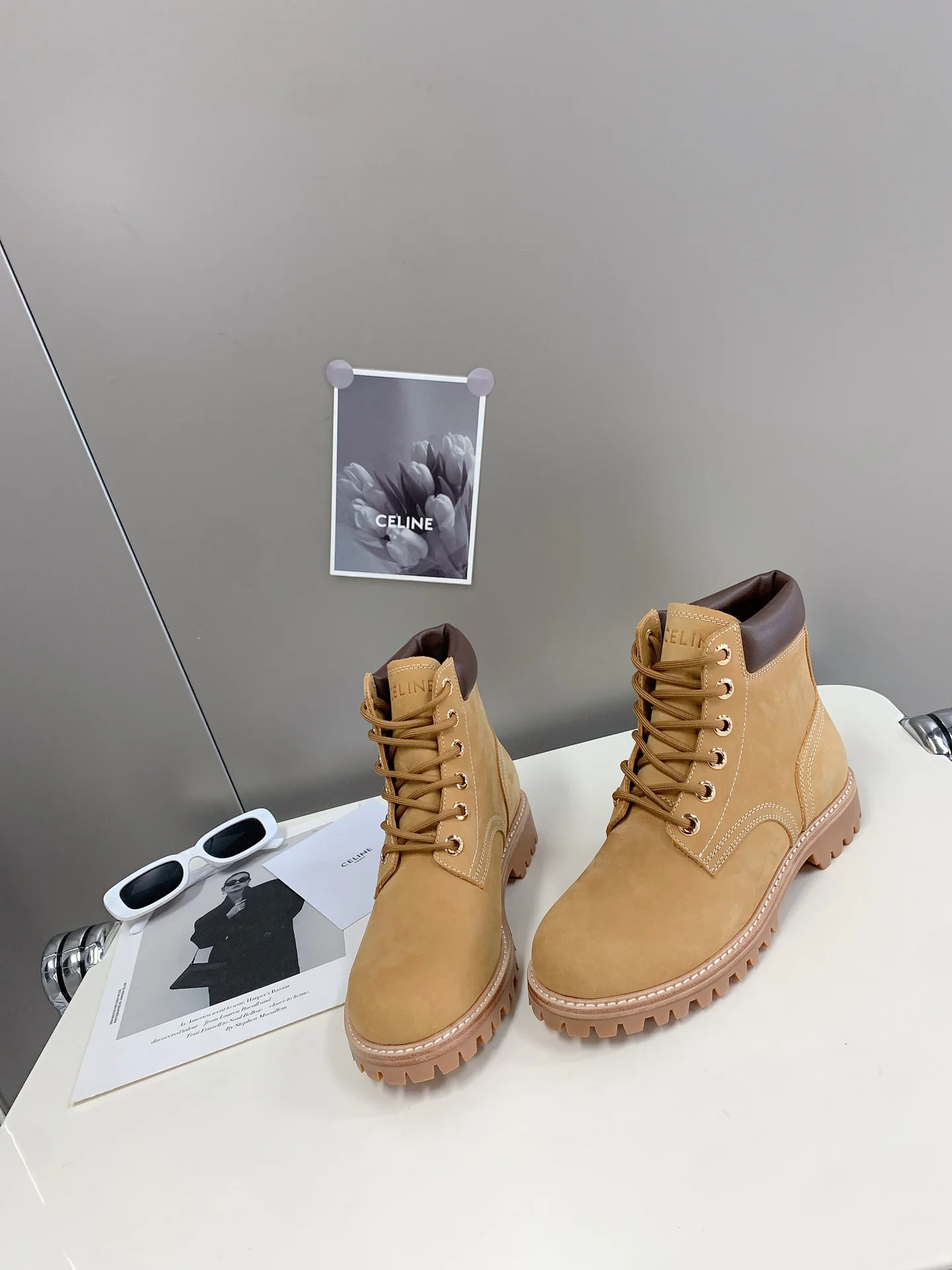 Ботинки Celine Dr. Martens New Classic 2022 - 1