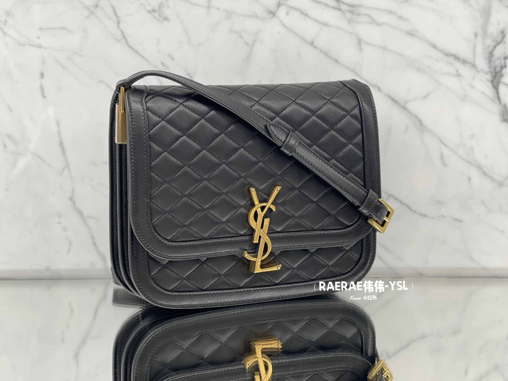 Сумка для тофу из чеканной овечьей кожи YSL Solferino - черная