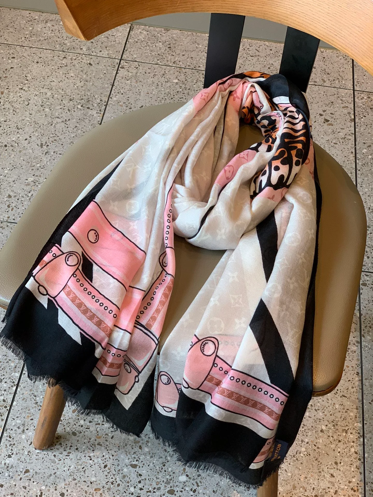 Шарф LV Tiger - 200 см - 110 см - 100 см - Чистый кашемир - Белый