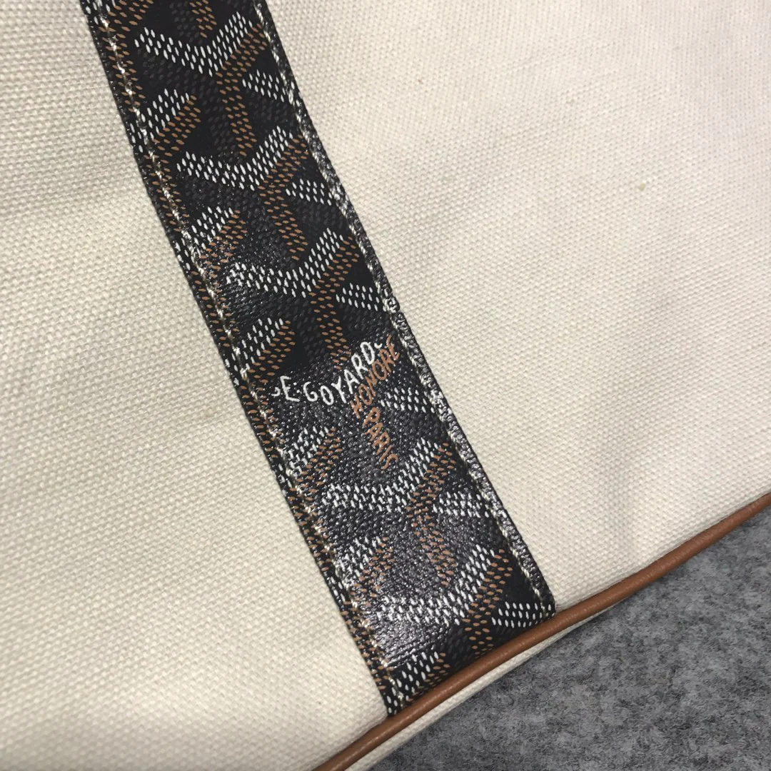 Goyard-Сен-Луи-Пертюи-черный