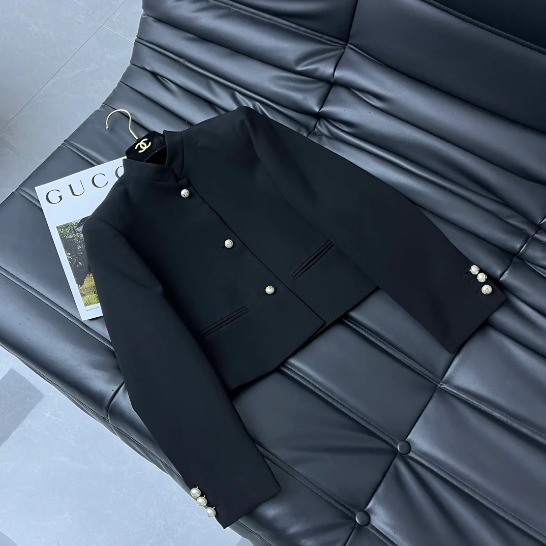 Dior - 2403-24 Новинка: Блейзер со стоячим воротником - Черный