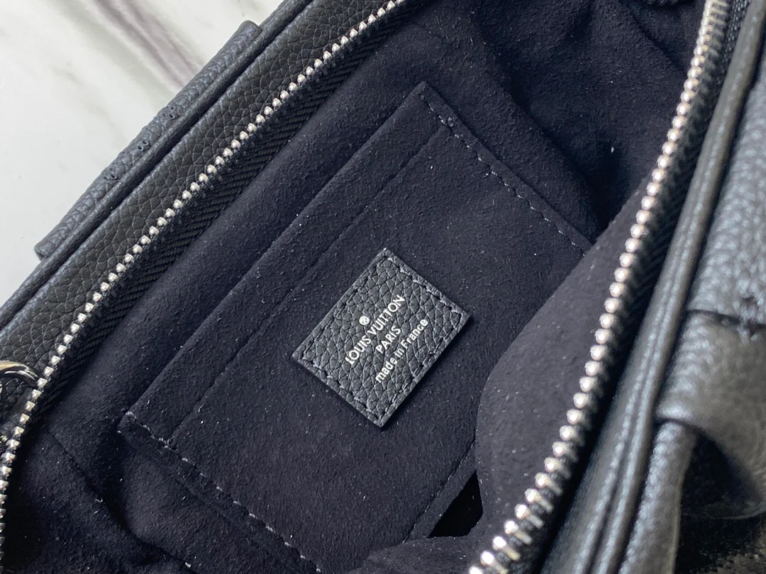 lv-m80093-scala-mini handbag