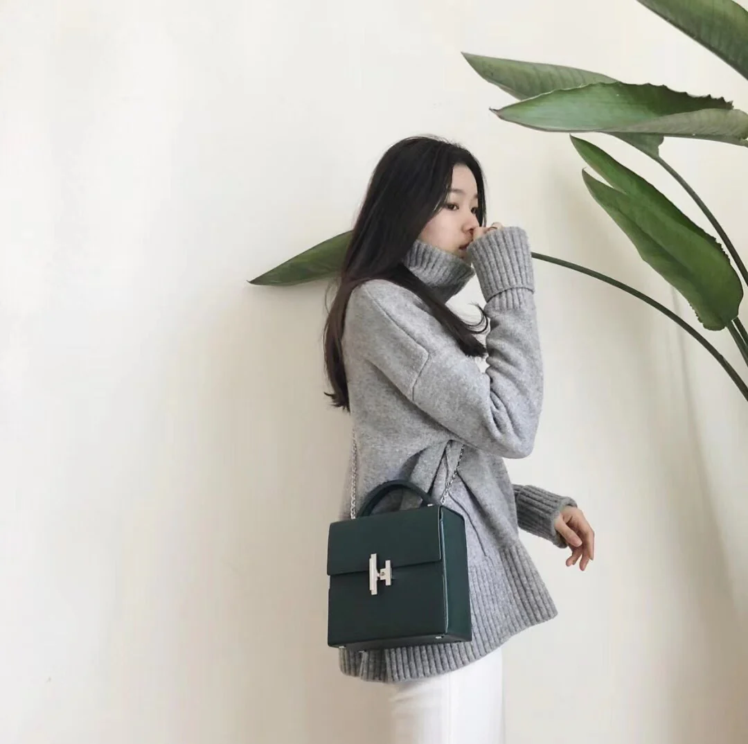 Hermes Cinhetic 24, козья кожа, цвет шевр, черный, с серебряной пряжкой