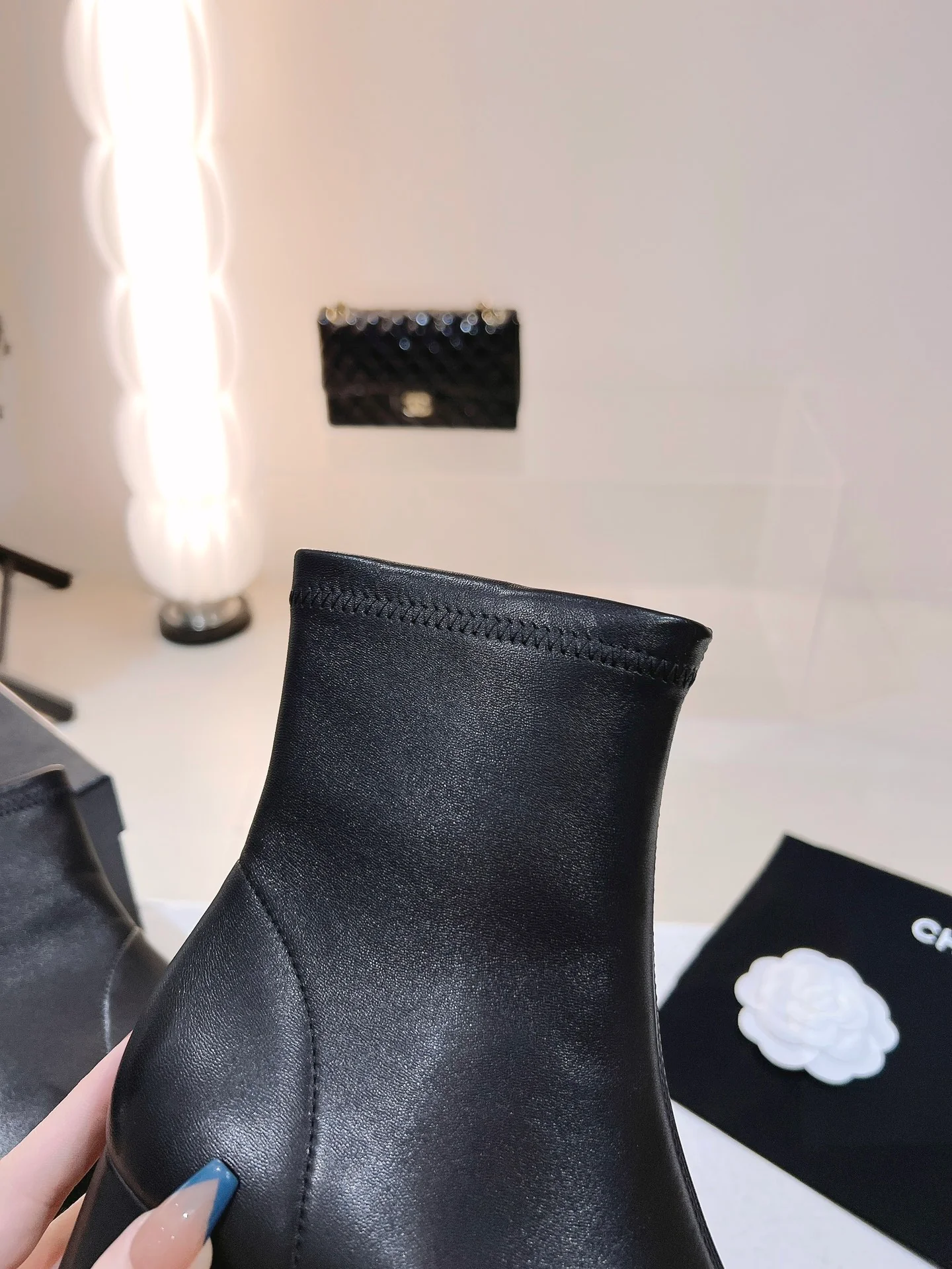 Новинка сезона осень/зима 2022 от Chanel - Ботильоны - Черные